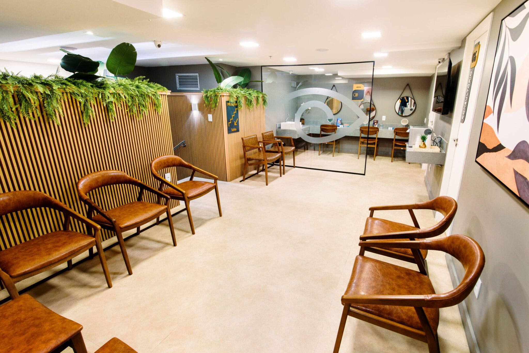 Consultório oftalmológico moderno